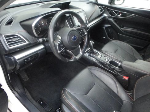 Used 2019 Subaru Crosstrek 2.0i Limited w/ Moonroof Package w/Navigation AWD/4WD image 7