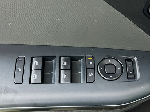 Used 2025 Kia K4 LXS image 15