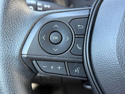 Certified 2023 Toyota Corolla LE image 17