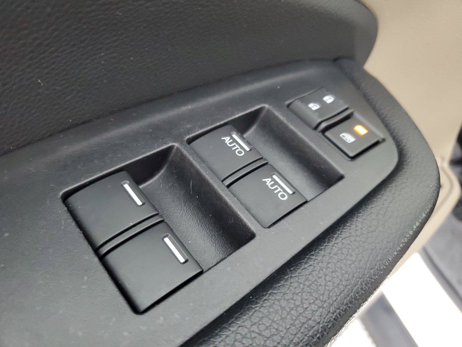 Used 2017 Honda Pilot Elite image 20