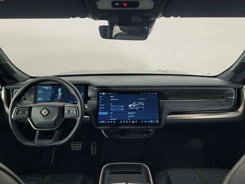 Used 2024 Rivian R1S Adventure image 27