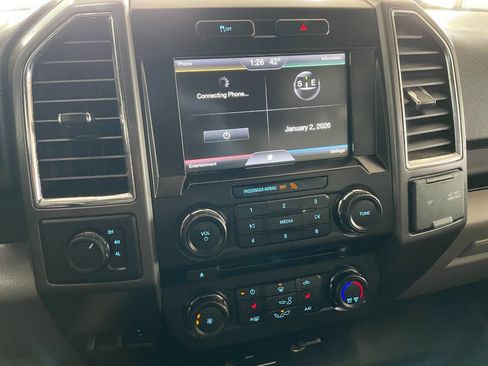 Used 2015 Ford F150 XLT w/ Equipment Group 302A Luxury image 34