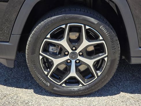 Used 2025 Jeep Compass Limited AWD/4WD image 23