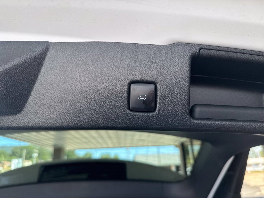 Certified 2021 Ford Escape SE w/ SE Sport Appearance Package FWD image 25