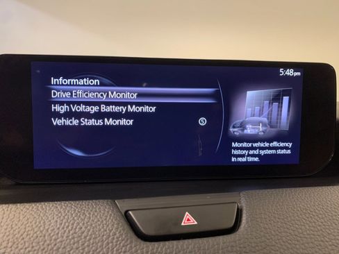 Used 2024 MAZDA CX-90 Plug-In Hybrid w/ Preferred AWD/4WD image 26