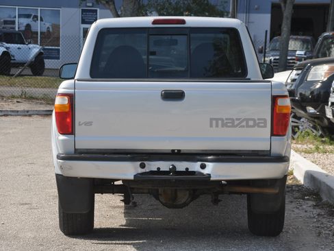 Used 2002 MAZDA B-Series Pickup 2WD Cab Plus B3000 image 11