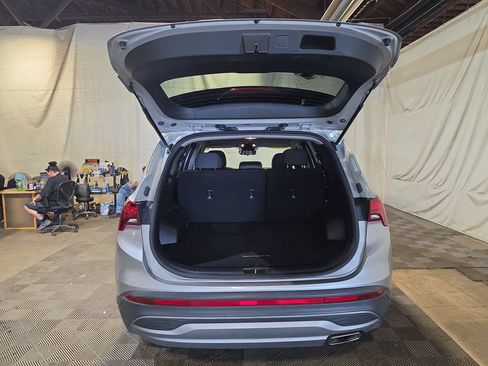 Used 2023 Hyundai Santa Fe SE FWD image 19