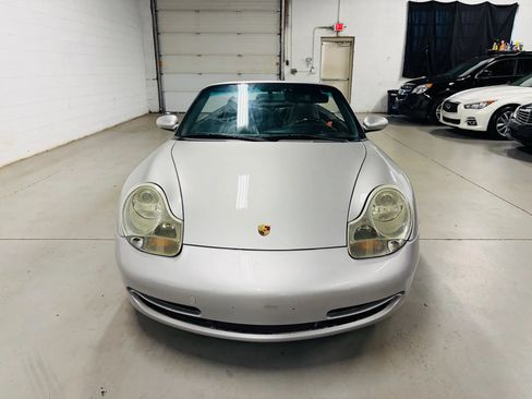 Used 2001 Porsche 911 Carrera RWD image 3
