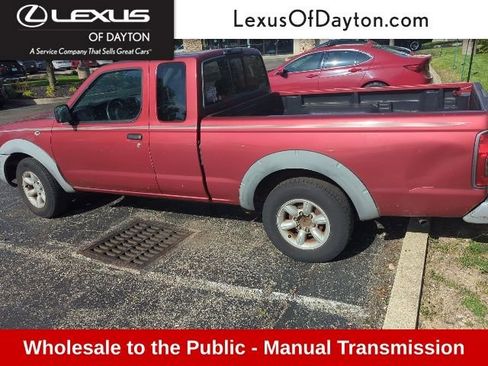 Used 2001 Nissan Frontier XE image 5