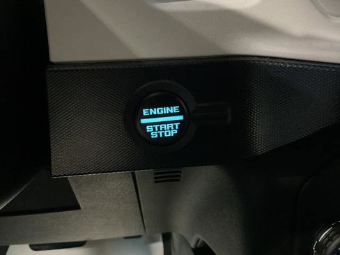 Used 2023 Ford Bronco Heritage Edition AWD/4WD image 20