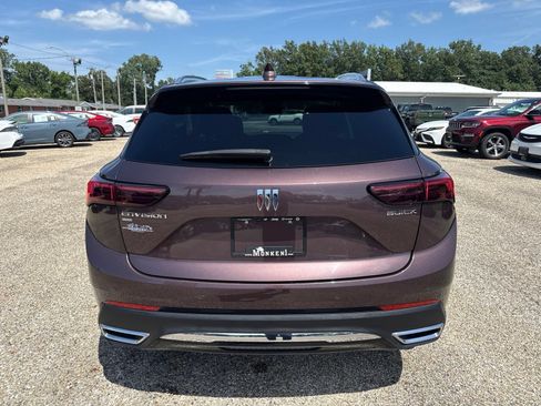 Used 2024 Buick Envision Preferred AWD/4WD image 4