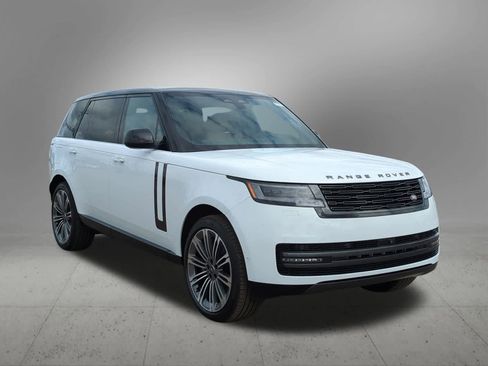 New 2025 Land Rover Range Rover Long Wheelbase SE image 8