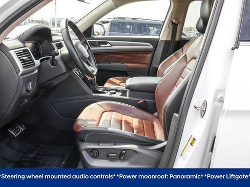 Used 2022 Volkswagen Atlas SEL Premium image 5