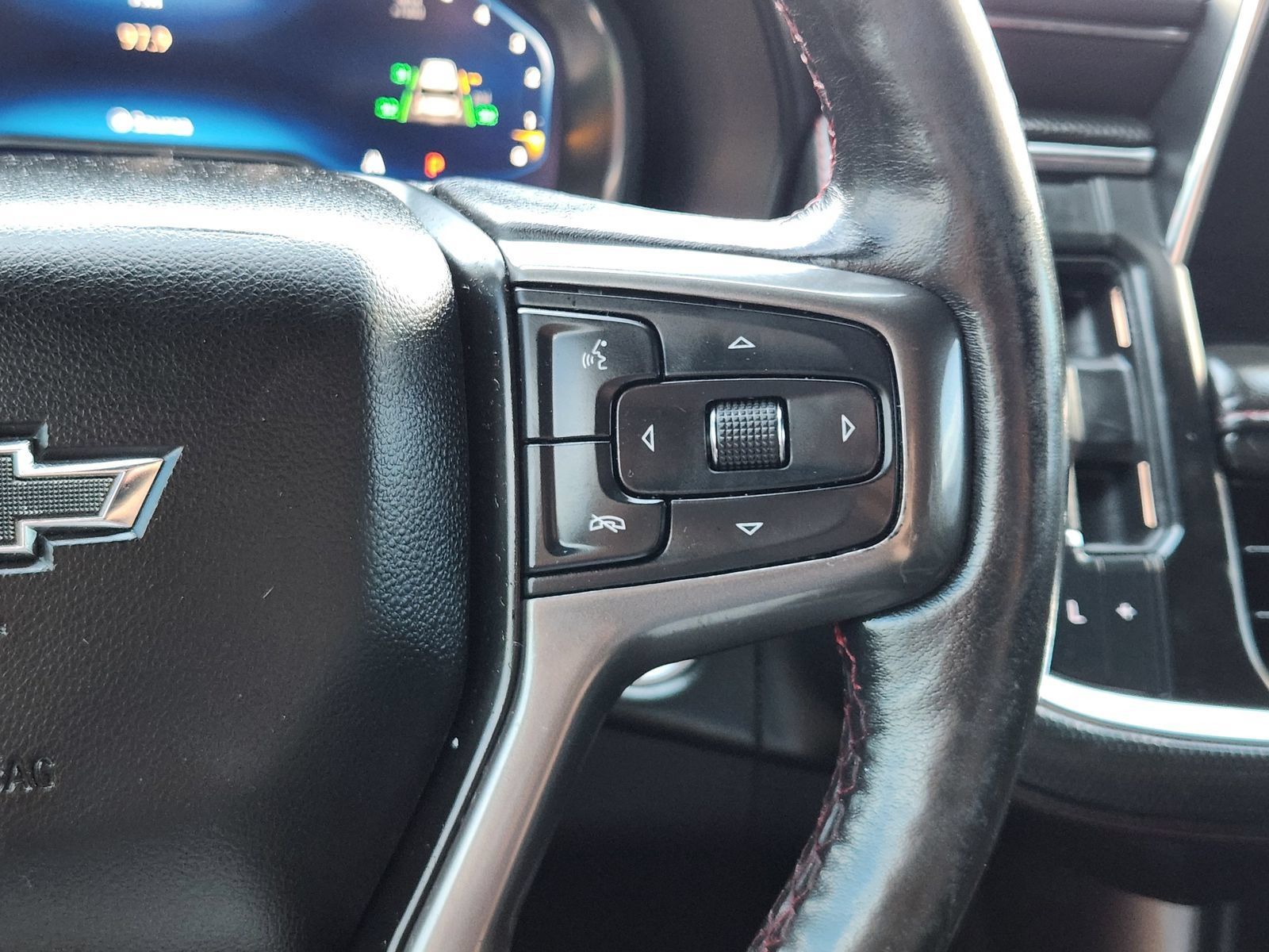 Used 2022 Chevrolet Tahoe RST w/ Luxury Package RWD image 32