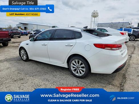 Used 2018 Kia Optima EX w/ Premium Package image 3