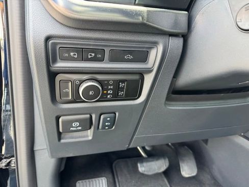 Used 2024 Ford F150 Lariat w/ Equipment Group 502A High AWD/4WD image 30