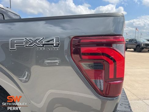 New 2025 Ford F150 Platinum w/ Equipment Group 702A High image 9