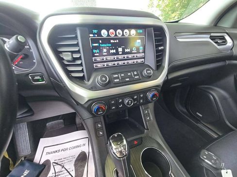 Used 2019 GMC Acadia SLT AWD/4WD image 4