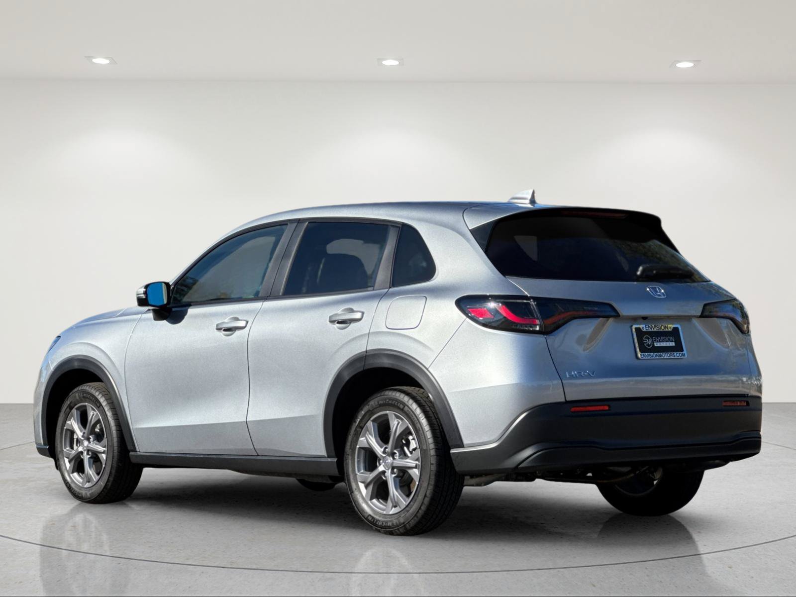 Used 2026 Honda HR-V LX image 4
