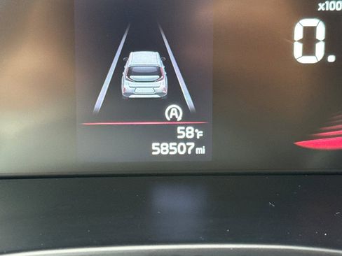 Used 2023 Kia Soul LX w/ LX Technology Package image 27