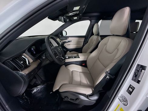 Certified 2026 Volvo XC90 B6 Ultra w/ Protection Package AWD/4WD image 21