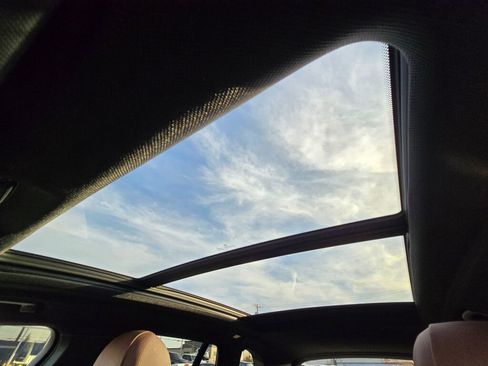 Used 2022 BMW X5 xDrive45e w/ M Sport Package image 39