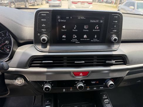 Used 2020 Kia Telluride S w/ S 8 Passenger Seating Package FWD image 18