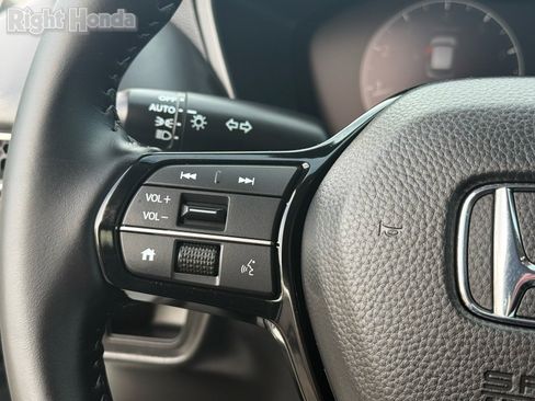 Used 2026 Honda HR-V EX-L image 16