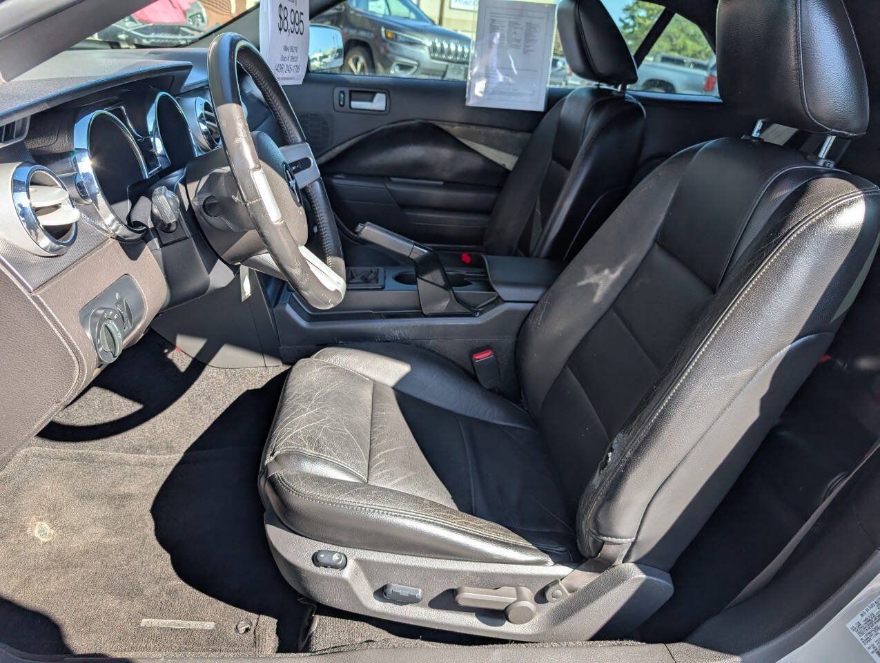 Used 2007 Ford Mustang Convertible RWD image 11