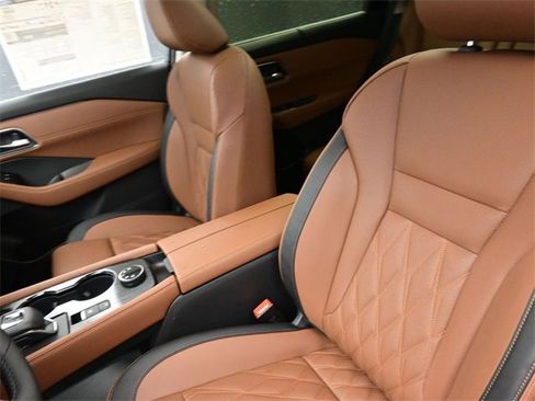 New 2026 Nissan Rogue Platinum w/ Platinum Premium Package image 33