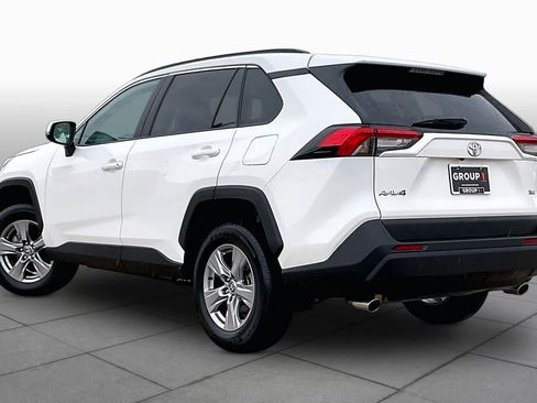 Used 2025 Toyota RAV4 XLE FWD image 11