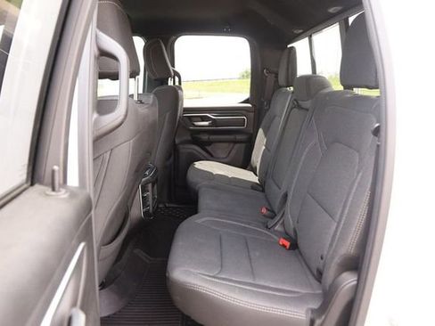 Used 2019 RAM 1500 Big Horn AWD/4WD image 9