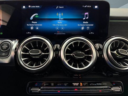 Used 2023 Mercedes-Benz GLB 250 GLB 250 image 29