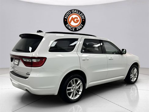 Used 2023 Dodge Durango GT image 7