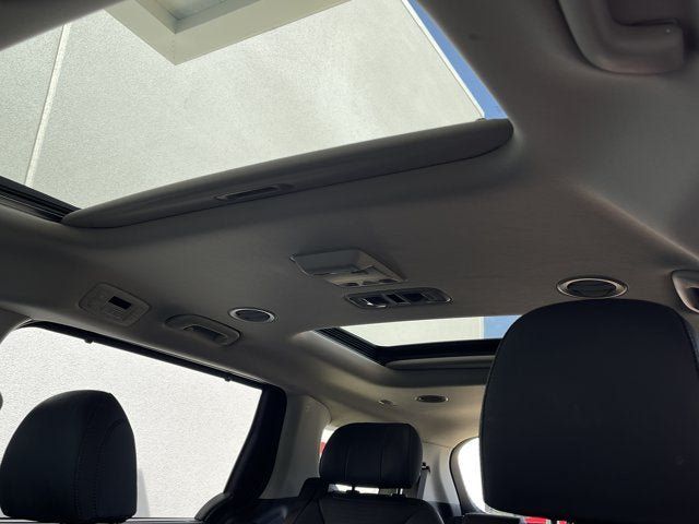 Used 2024 Kia Carnival SX Prestige FWD image 17