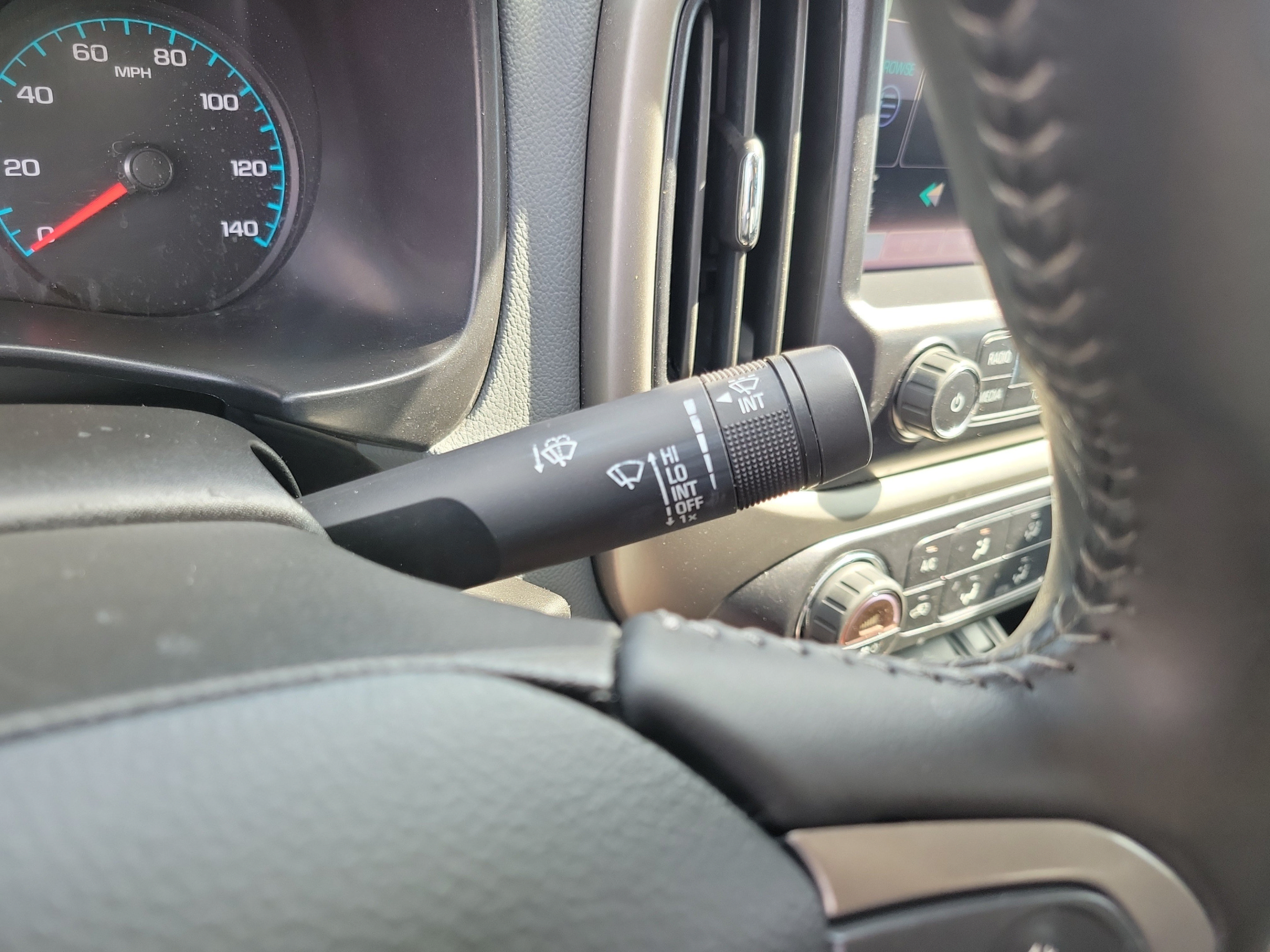 Used 2015 Chevrolet Colorado Z71 RWD image 18