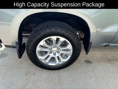 Used 2024 Chevrolet Silverado 1500 LTZ AWD/4WD image 10