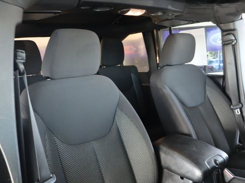 Used 2016 Jeep Wrangler Unlimited Sport image 35