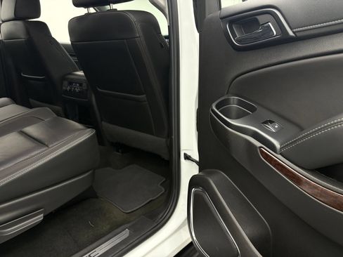 Used 2018 GMC Yukon XL SLT AWD/4WD image 37