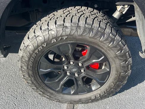 Used 2022 Ford F150 Lariat w/ Equipment Group 502A High image 33