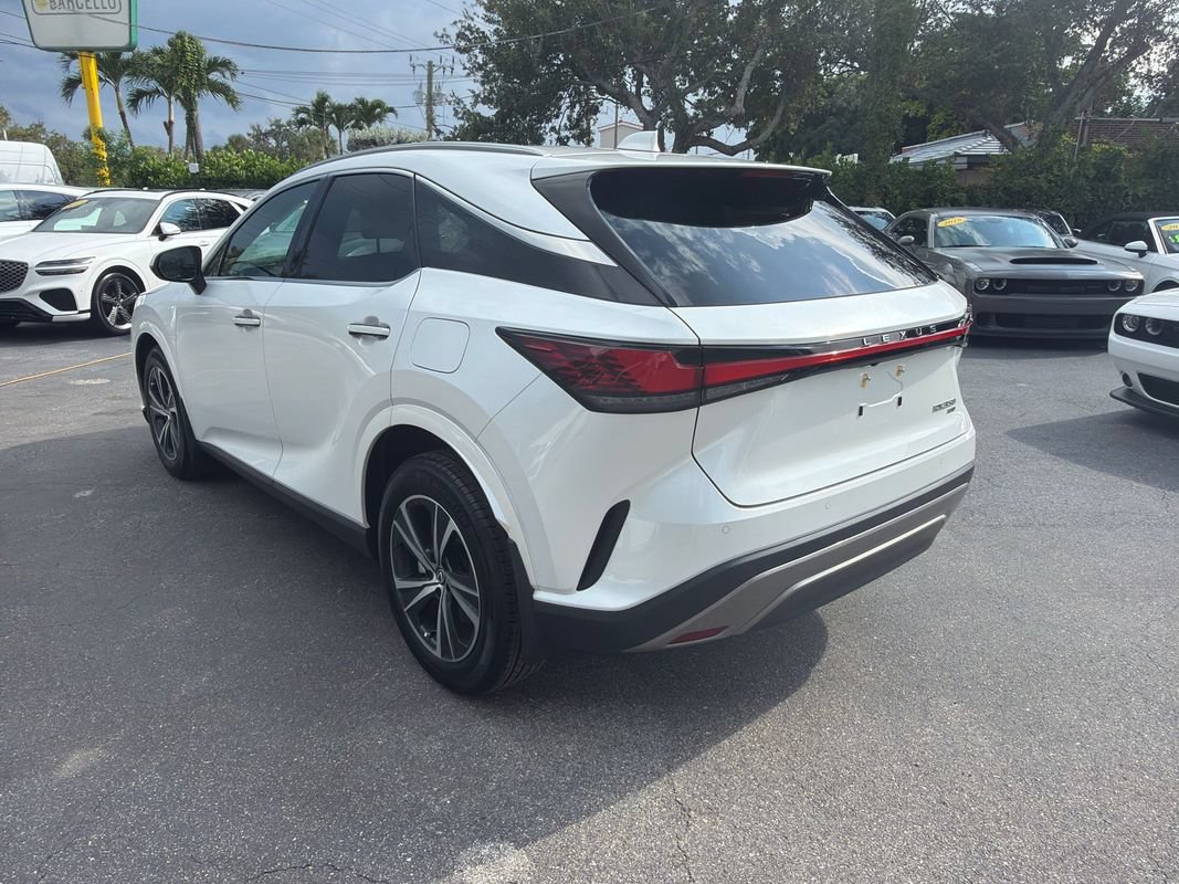 Used 2024 Lexus RX 350 Premium w/ Accessory Package (Z1) AWD/4WD image 3
