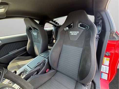 Used 2012 Ford Mustang Boss 302 w/ Boss 302 Accessory Pkg RWD image 16