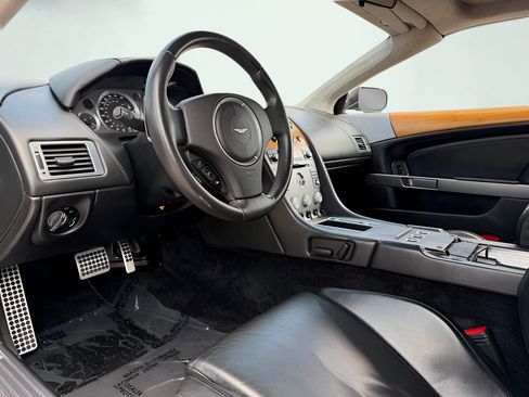 Used 2006 Aston Martin DB9 Volante RWD image 14