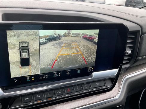 Used 2023 Chevrolet Silverado 1500 LTZ w/ LTZ Premium Package image 15