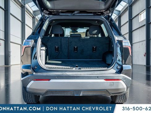 Used 2025 Chevrolet Equinox LT image 30