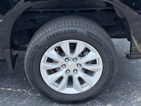 Used 2024 Chevrolet Silverado 1500 Custom w/ LPO, Dark Essentials Package RWD image 11