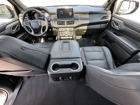 Used 2022 Chevrolet Tahoe RST w/ Luxury Package image 29