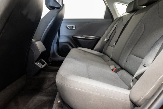 Used 2025 Kia K4 FWD image 24