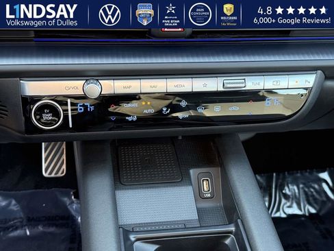 Used 2023 Hyundai Ioniq 6 Limited image 19