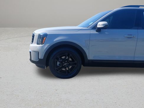 Used 2024 Kia Telluride EX X-Line image 14